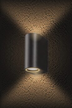 Aplique bidireccional Brera 2 aluminio IP65 encendido